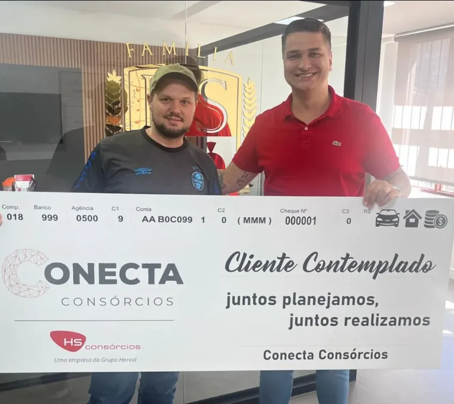 Cliente contemplado em atendimento da Conecta Cons&oacute;rcios